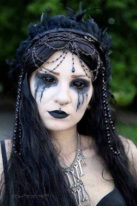 Here Are The Nine Witch Makeup Looks To Rock This Halloween We Have