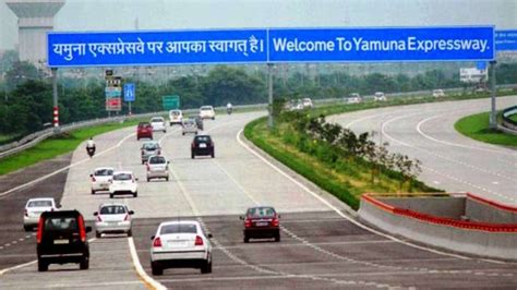 Yamuna Expressway Authority To Launch Commercial Plot Scheme Noida Nyoooz