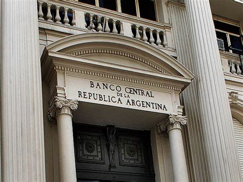 El Banco Central Tomó Medidas Que Facilitan El Comercio Exterior De Las
