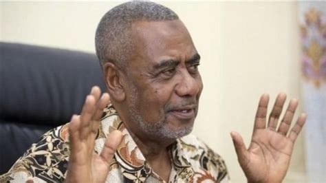 Hussein Mwinyi Mfahamu Zaidi Rais Mteule Wa Zanzibar Bbc News Swahili