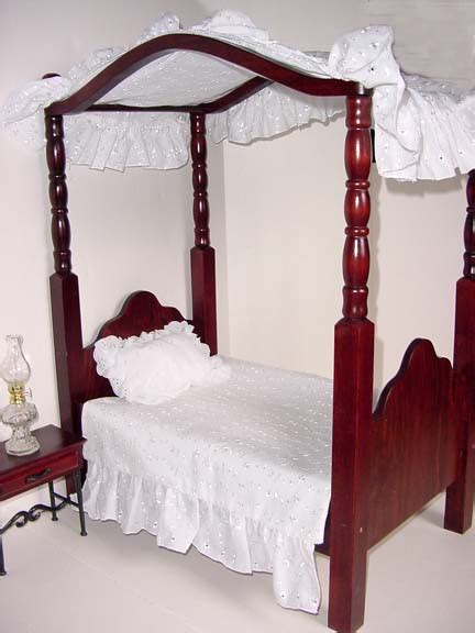 Wood Canopy Beds ~ Kerala House Design Idea