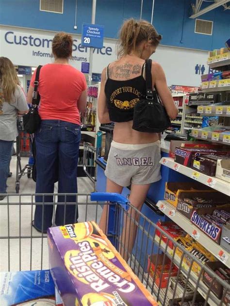 50 Meanwhile In Walmart Photos That Are Hilarious Funny People Pictures Best Funny Pictures