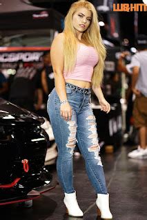 Sweet Spocom Model Sabrina Banks At 2019 Spocom Super Show Anaheim