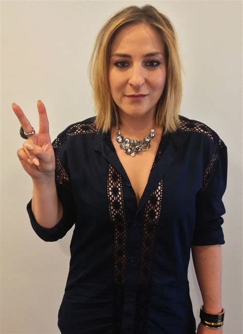 Marilou berry sera bientôt à l'affiche au cinéma. Marilou Berry en #backstage #TPMP | TPMP émission du 18 ...