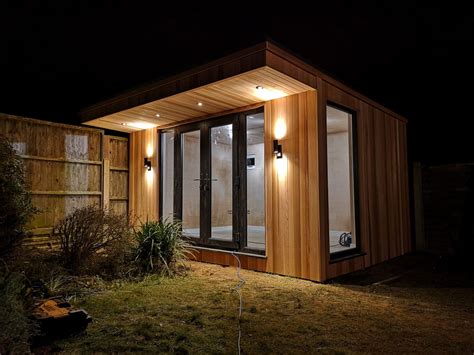Can You Really Get Cheap Garden Rooms (And Is It Worth It)?