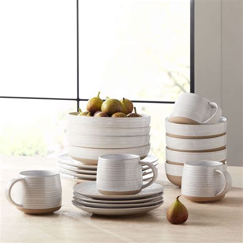 Better Homes And Gardens Abott White Round Stoneware 16 Piece Dinnerware