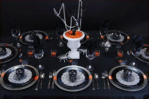Halloween Dining Table Decorations From The Fun To The Spooky
