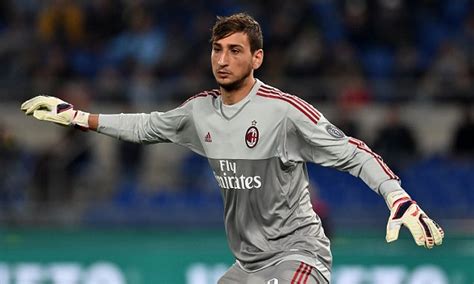 Gianluigi donnarumma is reported to have set out his demands to ac milan, and wants his salary upped from €6m per season to €10m if he is to stay beyond 2020/21. Donnarumma Salary Per Week : Gianluigi Donnarumma player profile - latest news, rumours ...