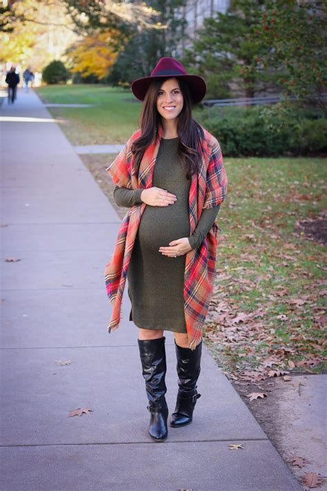Dressing Your Bump For The Fall Fall Maternity Style Maternity Outfits For Baby Shower Winter