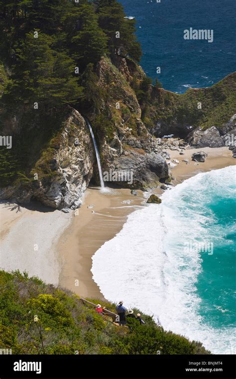 Mcway Falls In Julia Pfeiffer Burns State Park Along Rt1 In Big Sur On