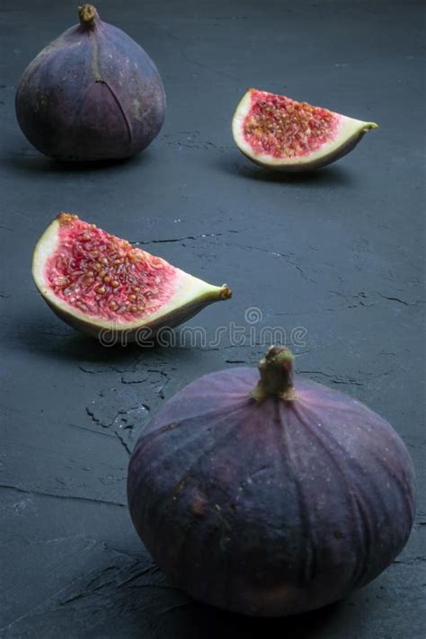 Fresh Figs Food Photography Creative Scheme Of Whole And Sliced Figs
