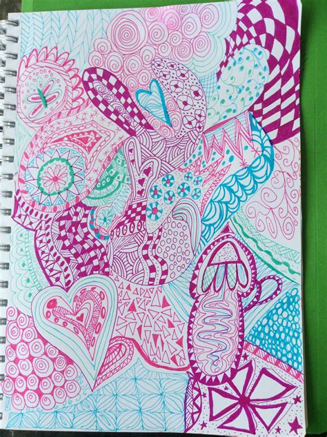 Zen Tangle Using Four Colours Only Doodles Zentangles Zentangle Colours