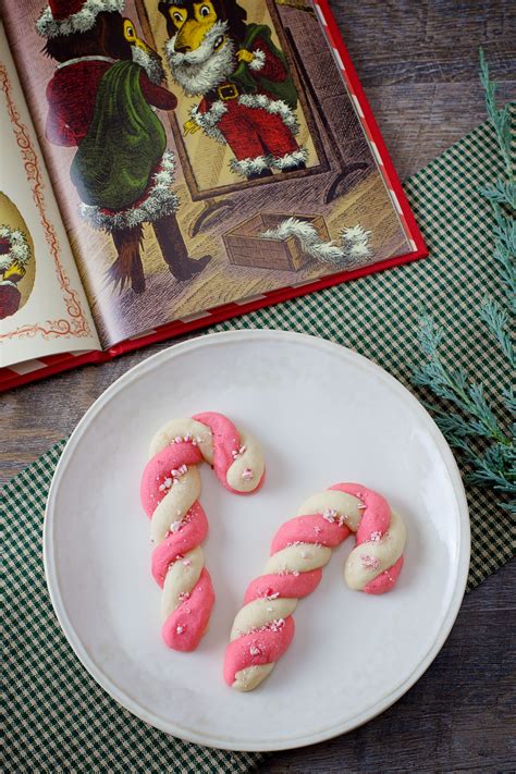 How To Make Peppermint Candy Cane Cookies For Christmas
