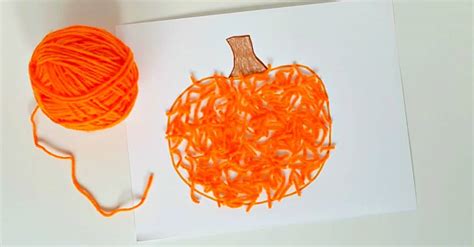 Fall Pumpkin Toddler Craft With Orange Yarn My Bored Toddler