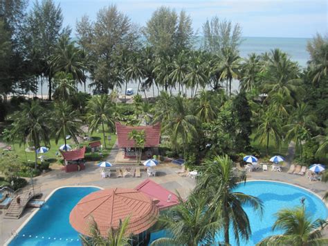 Oyo hotels in batu ferringhi are available starting at 100rm, but keep a close eye on our website for hotel deals and discounts. CORAT CORET KEHIDUPANKU: BAYVIEW BEACH RESORT, BATU ...