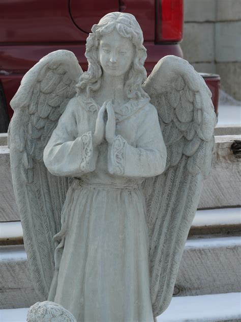 Angel Praying Statue - Eagle Landscaping Supply