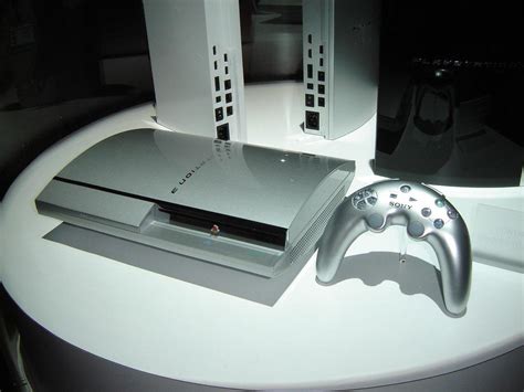Playstation 3 Prototype With “boomerang” Controller Rgaming