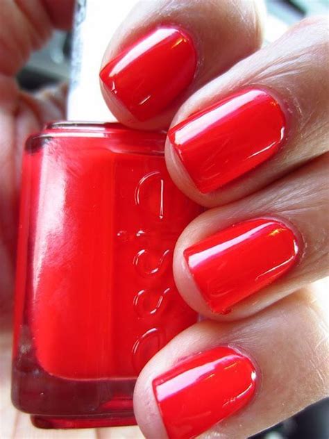 10 Best Red Nail Polishes And Reviews 2020 Update Coral Nail