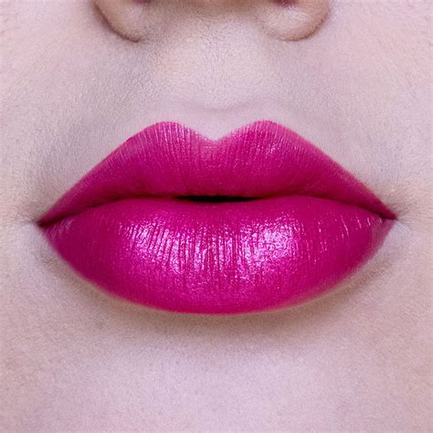 Metal Lips Metallic Lipstick Gleaming Bys Cosmetics