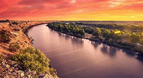Murray river by tony