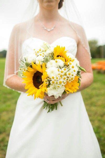 Countryrusticshabby Chic Brides Florals Composed Of Yellow