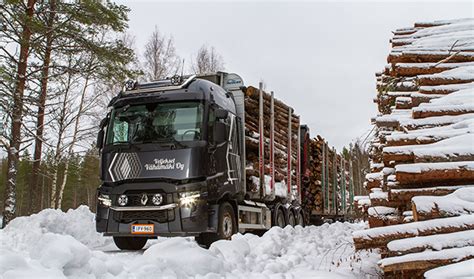 Renault Trucks C Sarjan Puuauto On Yrittäjän Mieleen Konepö