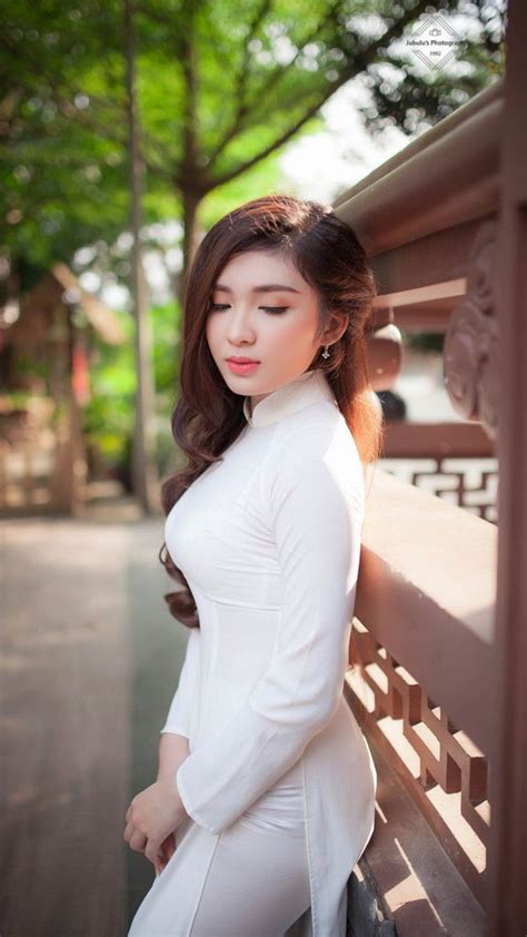 Pin On Beautyful Woman Long Dress Vietnam