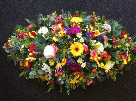 Последние твиты от funeral flowers (@funeralflowers0). Funeral Flowers | Gayflowers Liverpool