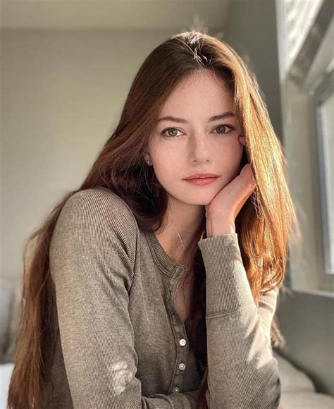 Mackenzie Foy Wants Daddys Cock So Bad She Starts To Jerk You Off