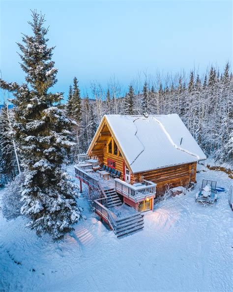 Mountain Cabin In Snowy Forest Alaskan Cabins Cabin Log Homes