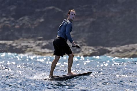 Mark Zuckerberg Big Rider Surf Hardcore
