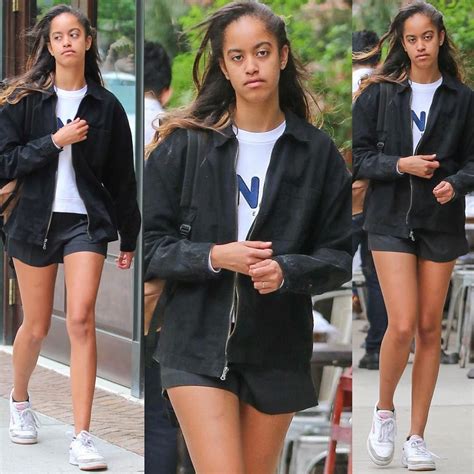 Malia Obama Obama Daughter Barack And Michelle Michelle And Barack