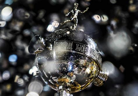 En total, la copa libertadores tendrá siete equipos de brasil, seos de argentina y cuatro de colombia bolivia, chile, ecuador, paraguay, perú, uruguay y venezuela. Copa Libertadores: definieron los bombos para el sorteo de ...