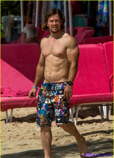 Mark Wahlberg Naked In Movie Bulge Beach Shots Men The Best