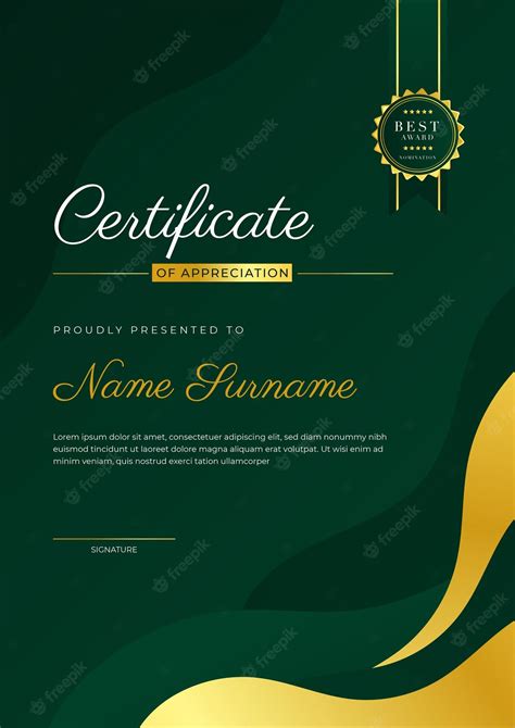 Plantilla De Certificado De Logro Verde Oscuro Y Dorado Con Insignia