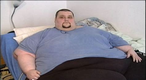 1 000 Pound Man Moves To New Home With Help Of Flatbed Truck Wpec Cbs12 News Scoopnest