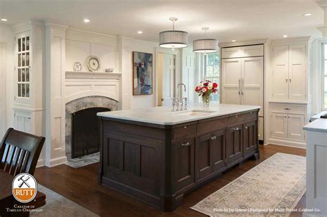 Your luxury, elegance, yet classic modern furniture showroom. Luxury Kitchen Cabinetry & Sympathy for Mother Hubbard