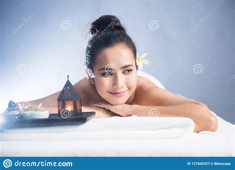 Thai Oil Massage To Beautiful Asian Woman Stock Image Image Of Apply