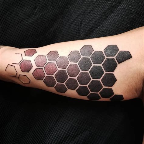 Nice Clean Piece Of Honeycomb Geometry By Robiatattoos
