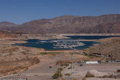 Jaw Dropping New Satellite Images From Nasa Show How Lake Mead Has