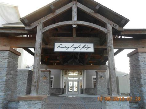 This rustic cabin rental is located a short distance from the ski slopes in snowshoe, west virginia, and can comfortably accommodate up to five guests. Soaring Eagle Lodge at Snowshoe in WV is my most enjoyable ...