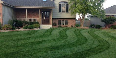 Learn How To Mow Stripes In Your Lawn