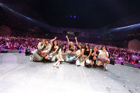 Twice 4th World Tour Encore Day 1 Twice Jyp Ent Photo 44431568