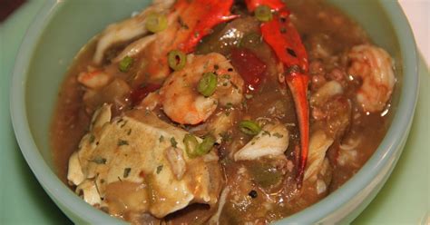 Crab And Shrimp Gumbo Shrimp Gumbo Gumbo Recipe Deep South Dish