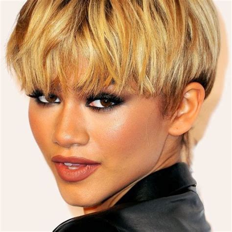 Click here for all of the looks. 25 Cool Pixie Cut Hairstyles for Thick Hair | Hairdo Hairstyle