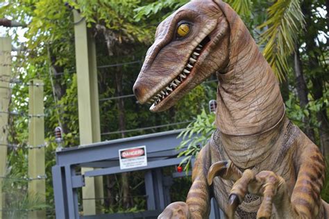 Six Reasons We Love Universal Orlandos Jurassic Park Universal Islands Of Adventure