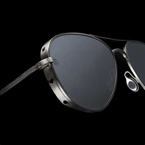 8000 Eyewear Debuts Two Bold New Styles For Fall Mens Eye Glasses Glasses Fashion Aviator