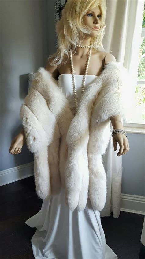 Luxury Vintage White Fox Fur Stole With Tails Fur Fling Etsy