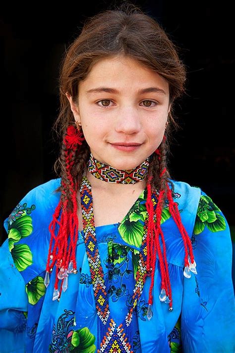 Épinglé sur PORTRAITS OF ALL AROUND THE WORLD (2)