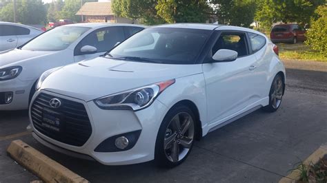 These used hyundai veloster cars for sale in uae are uploaded by dealers and individual sellers. New 2015 Hyundai Veloster Turbo For Sale - CarGurus